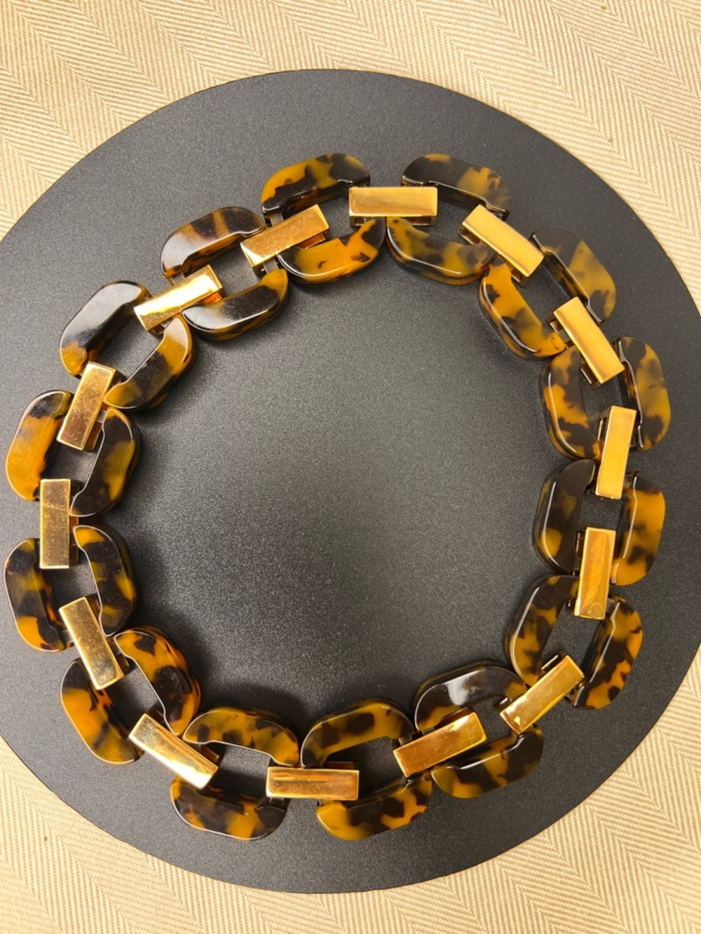J. CREW Lucite Tortoise with Gold Tone Chain Link Necklace - Picture 4 of 7